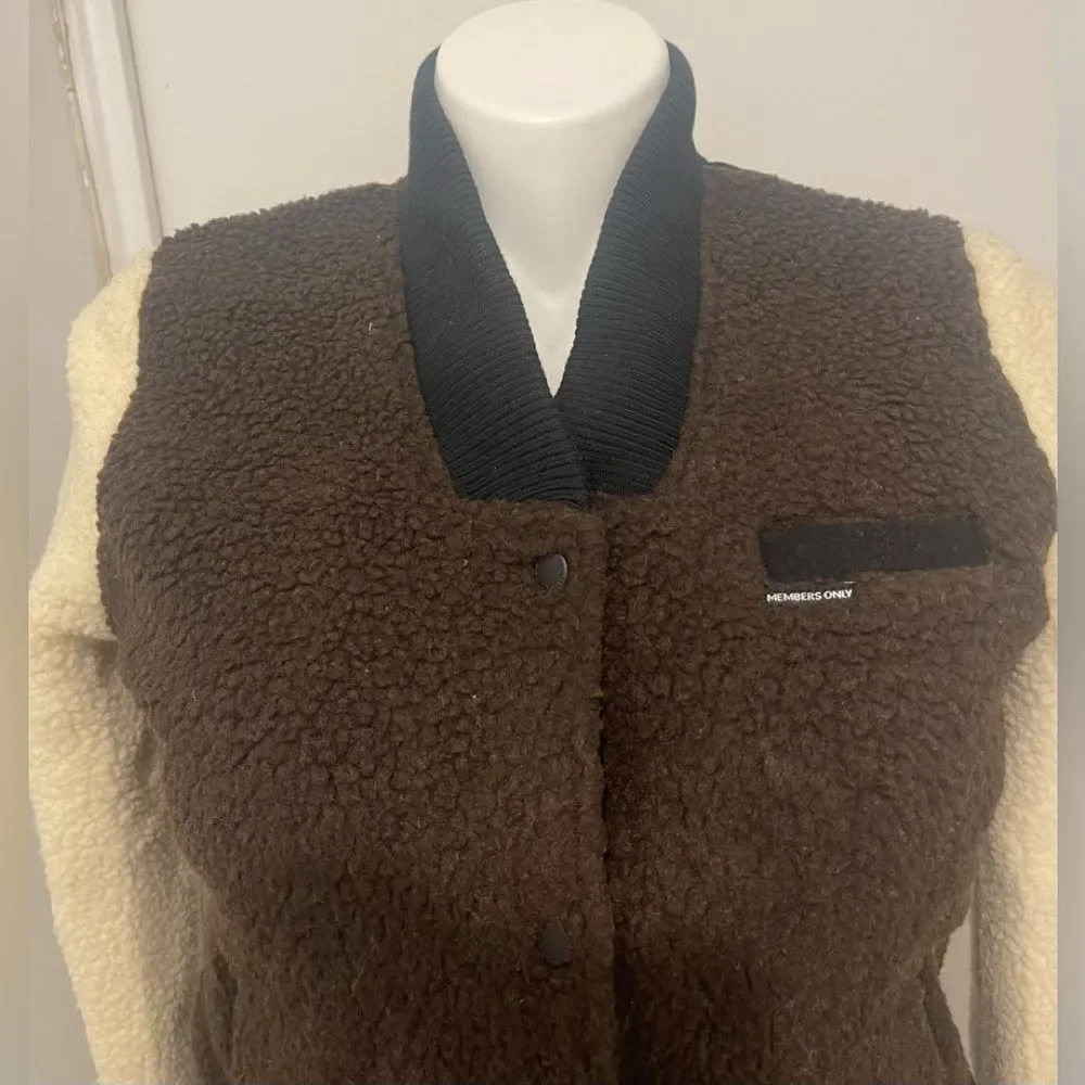 NWT Member’s Only Women’s Sherpa Baseball Jacket Chocolate Ivory Various Sizes - Picture 3 of 10